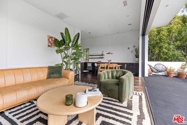 Dining room, Interior, Living room, Pendant Lights, Recessed Lighting, Wood Texture Flooring