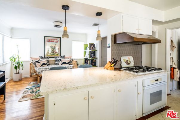 Interior, Kitchen, Pendant Lights, Wood Texture Flooring
