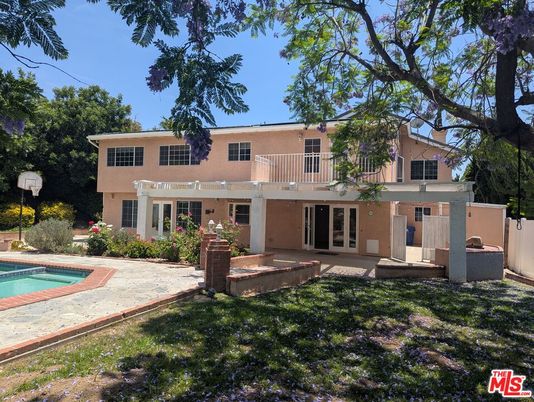 Backyard, Exterior, Pool