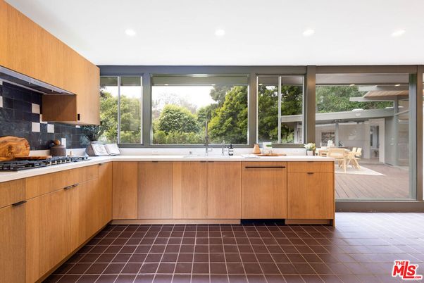 Dining room, Interior, Kitchen, Recessed Lighting