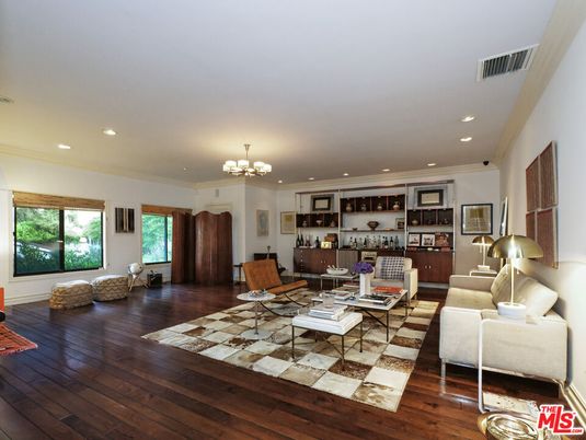 Chandelier, Interior, Living room, Recessed Lighting, Wood Texture Flooring