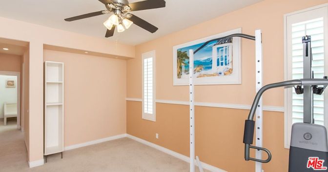 Fitness Equipment, Interior, Recessed Lighting