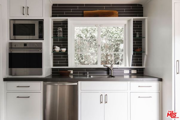 Interior, Kitchen, Stainless Steel Appliances