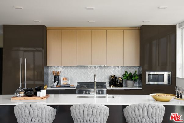 Interior, Kitchen, Recessed Lighting