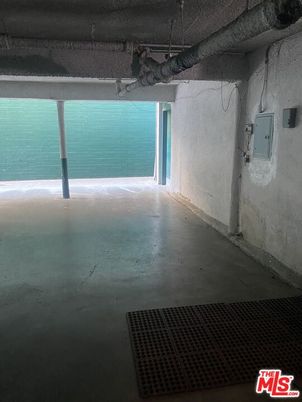 Interior, Pool, Water