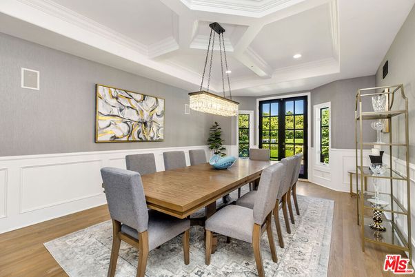 Dining room, Interior, Pendant Lights, Recessed Lighting, Wood Texture Flooring