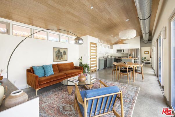 Dining room, Interior, Kitchen, Living room, Pendant Lights, Recessed Lighting, Stainless Steel Appliances, Wooden Ceilings