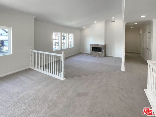 Empty room, Fireplace, Interior, Recessed Lighting