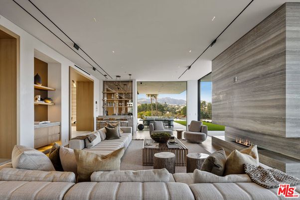 Fireplace, Interior, Living room, Recessed Lighting