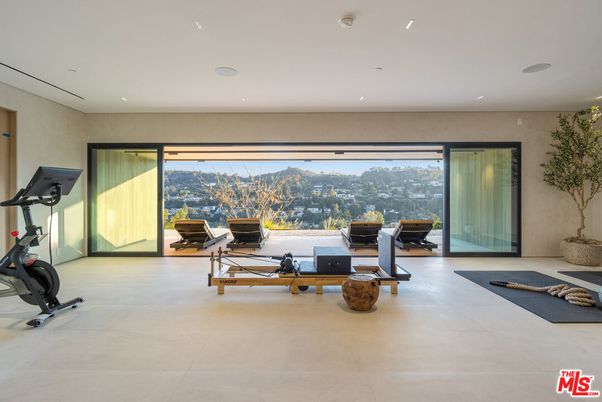 Fitness Equipment, Interior, Recessed Lighting
