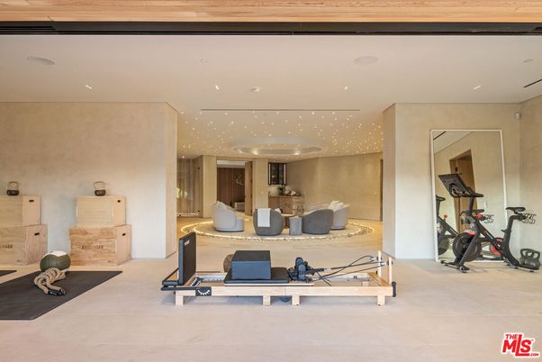 Fitness Equipment, Interior, Recessed Lighting