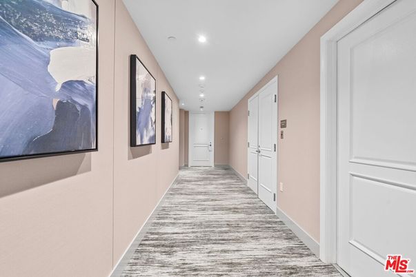 Interior, Recessed Lighting