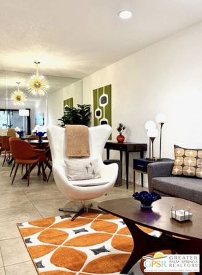 Dining room, Interior, Living room, Pendant Lights, Recessed Lighting