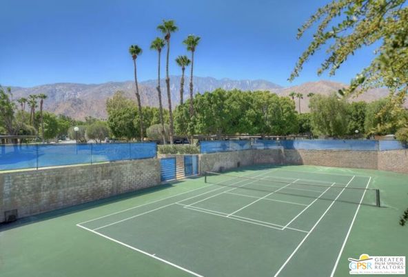Exterior, Tennis Courts