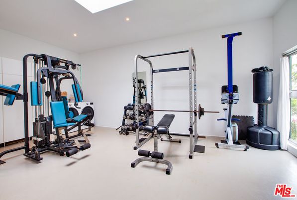 Fitness Equipment, Interior, Recessed Lighting