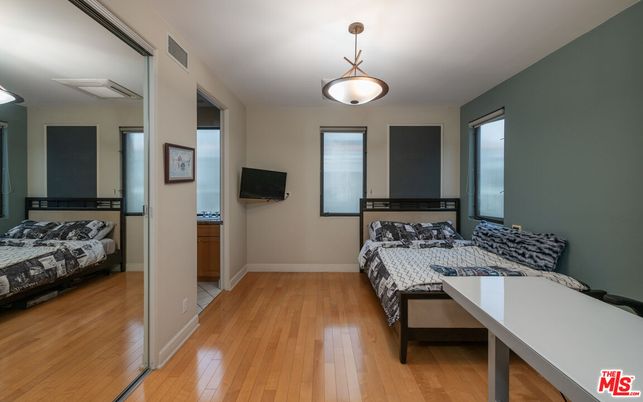 Bedroom, Interior, Pendant Lights, Wood Texture Flooring