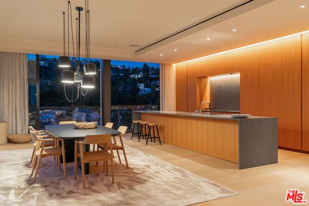 Dining room, Interior, Kitchen, Pendant Lights, Recessed Lighting, Wood Texture Flooring