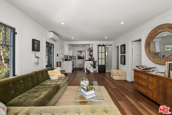 Interior, Kitchen, Living room, Recessed Lighting, Wood Texture Flooring