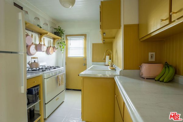 Interior, Kitchen