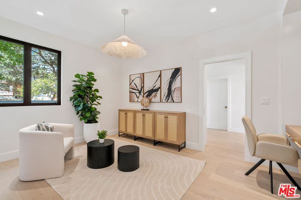 Interior, Pendant Lights, Recessed Lighting, Wood Texture Flooring
