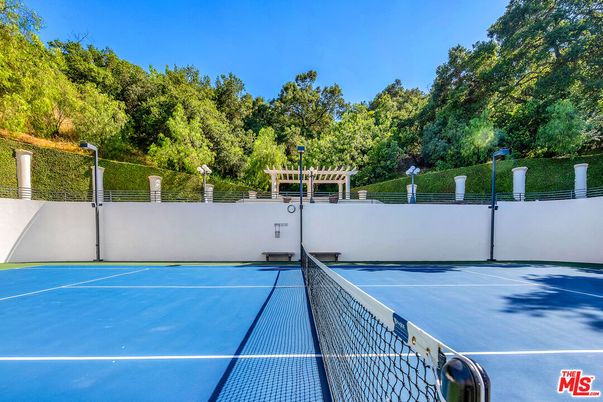 Exterior, Tennis Courts