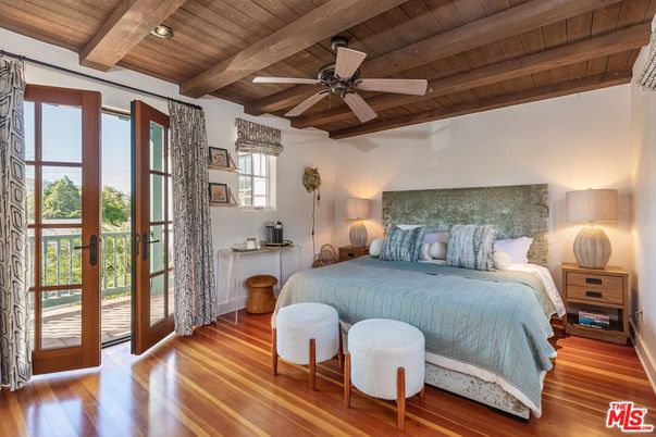Bedroom, Interior, Recessed Lighting, Wooden Beams, Wooden Ceilings, Wood Texture Flooring