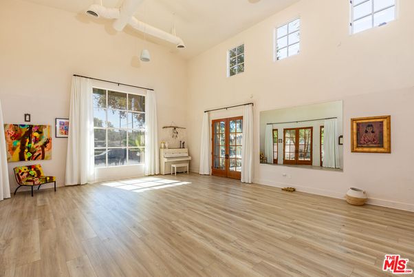 Interior, Piano, Wood Texture Flooring