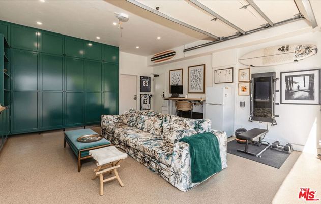 Fitness Equipment, Interior, Living room, Recessed Lighting