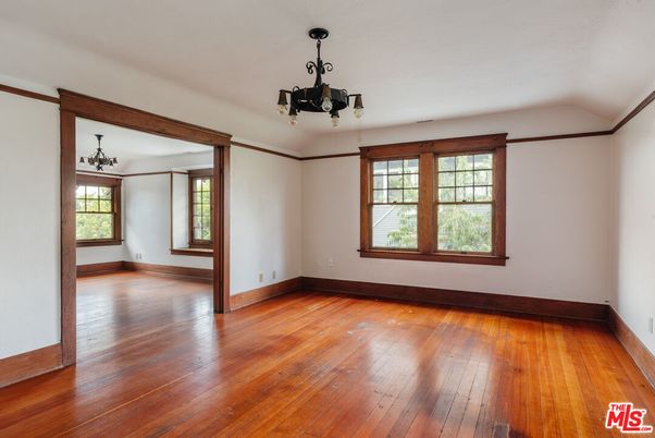 Chandelier, Empty room, Interior, Wood Texture Flooring