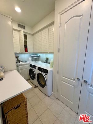 Interior, Recessed Lighting, Washer