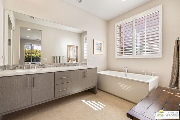 Bathroom, Dual Sink Vanities, Free Standing Baths, Interior, Recessed Lighting