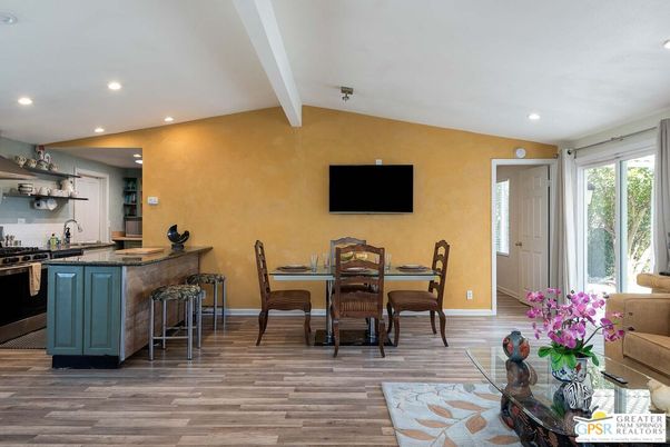 Dining room, Interior, Kitchen, Recessed Lighting, Wood Texture Flooring