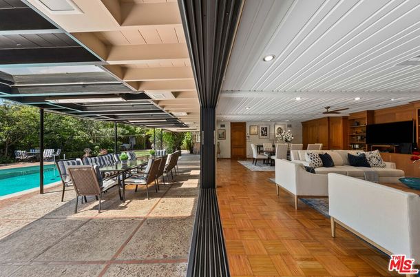 Dining room, Interior, Living room, Pool, Recessed Lighting, Wood Texture Flooring