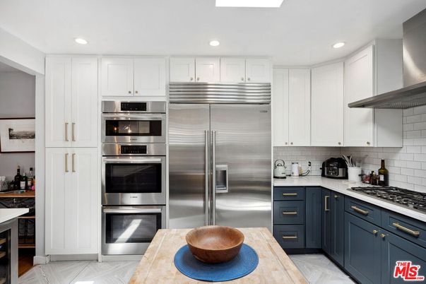 Interior, Kitchen, Marble, Recessed Lighting, Stainless Steel Appliances