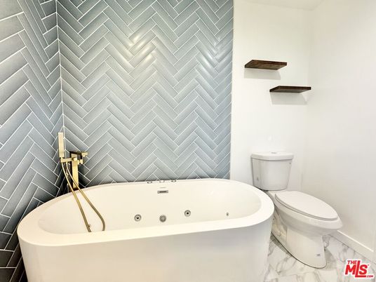 Bathroom, Free Standing Baths, Interior, Marble