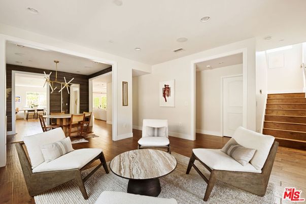 Dining room, Interior, Living room, Pendant Lights, Recessed Lighting, Wood Texture Flooring, Wooden Walls