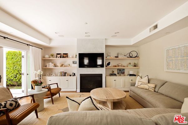Fireplace, Interior, Living room, Recessed Lighting, Wood Texture Flooring