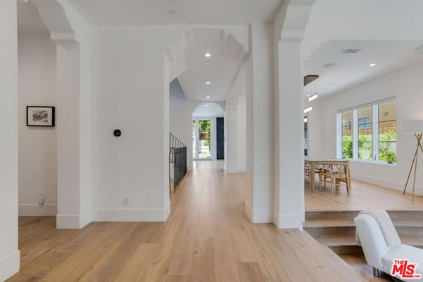 Dining room, Interior, Pendant Lights, Recessed Lighting, Wood Texture Flooring