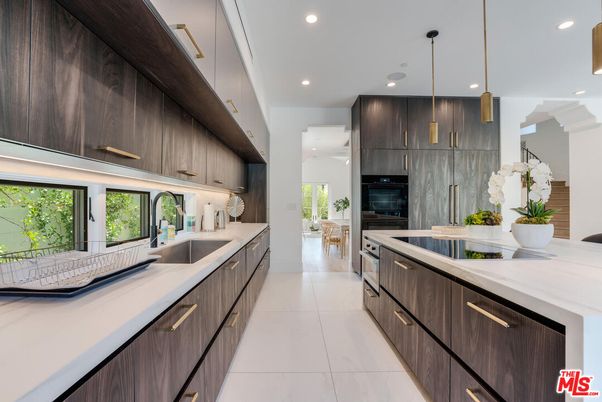 Interior, Kitchen, Pendant Lights, Recessed Lighting