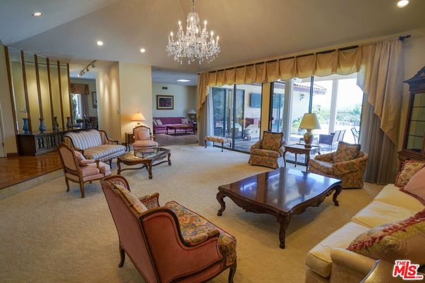 Chandelier, Interior, Living room, Recessed Lighting