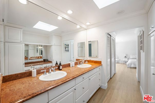 Bathroom, Bedroom, Dual Sink Vanities, Interior, Recessed Lighting, Wood Texture Flooring