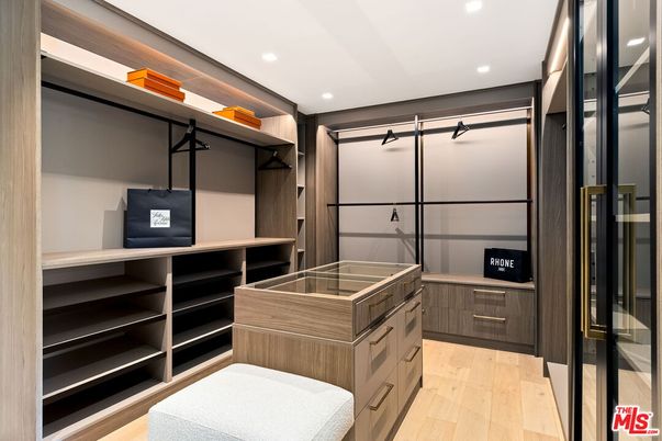 Interior, Recessed Lighting, Walk-in Closets, Wood Texture Flooring
