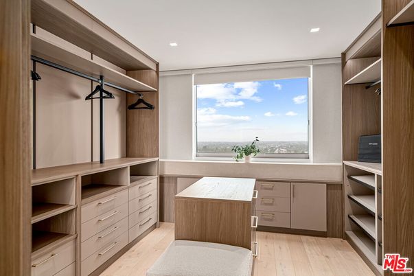 Interior, Recessed Lighting, Walk-in Closets, Wood Texture Flooring