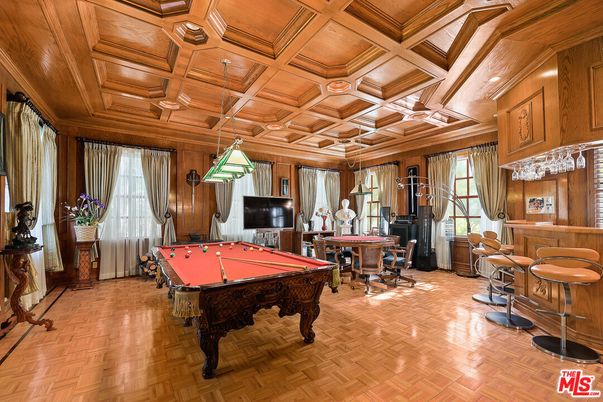 Billiard Table, Game Room, Home Office, Interior, Pendant Lights, Wooden Ceilings, Wood Texture Flooring, Wooden Walls