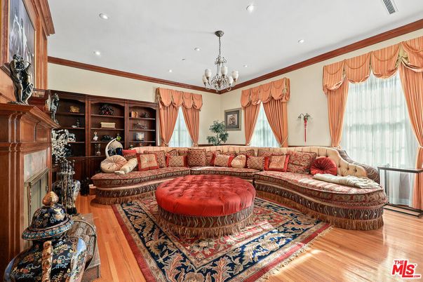Chandelier, Fireplace, Interior, Living room, Recessed Lighting, Wood Texture Flooring