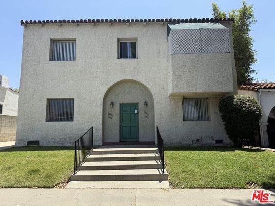 Exterior, Facade, Spanish Mediterranean