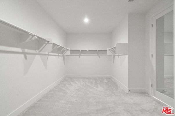 Interior, Recessed Lighting, Walk-in Closets