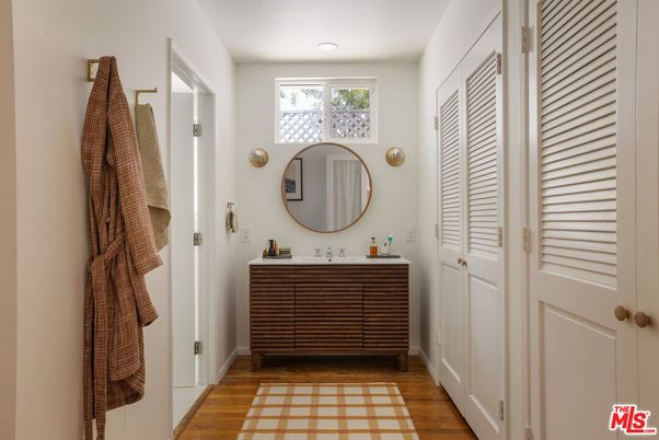 Bathroom, Interior, Recessed Lighting, Wood Texture Flooring