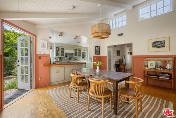 Dining room, Interior, Kitchen, Pendant Lights, Wood Texture Flooring