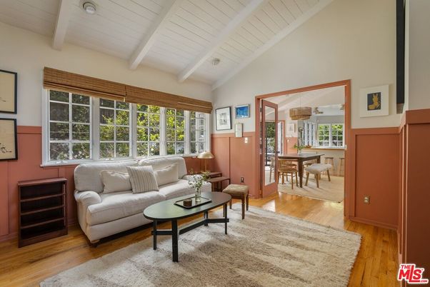 Dining room, Interior, Living room, Wood Texture Flooring